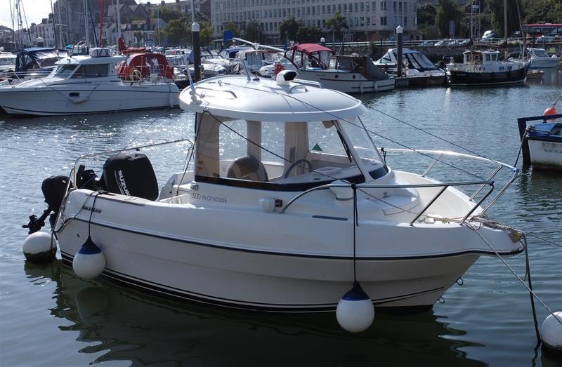 Quicksilver  500 Pilothouse 