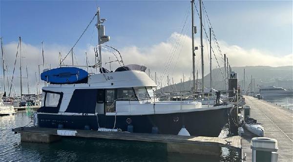 Beneteau Swift Trawler 34 For Sale From Seakers Yacht Brokers