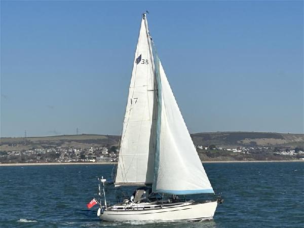 Bavaria  38 Ocean For Sale From Seakers Yacht Brokers