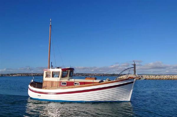 Wooden Motor Yacht 8 Metre For Sale From Seakers Yacht Brokers