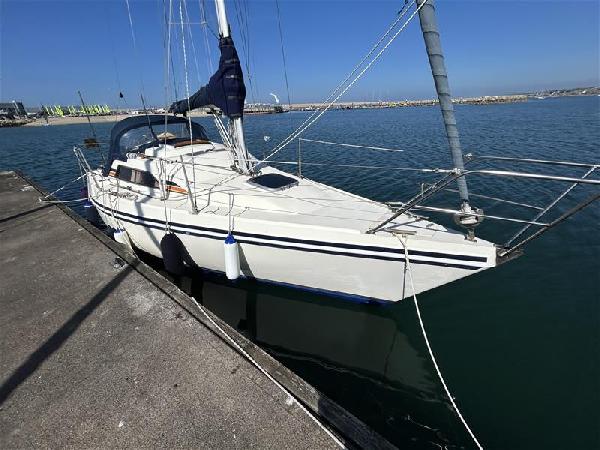 Hunter Horizon 26 MkII For Sale From Seakers Yacht Brokers